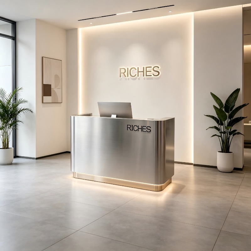 Italienischer Edelstahl-Empfan – Office Furniture Company Bewertung und Preis