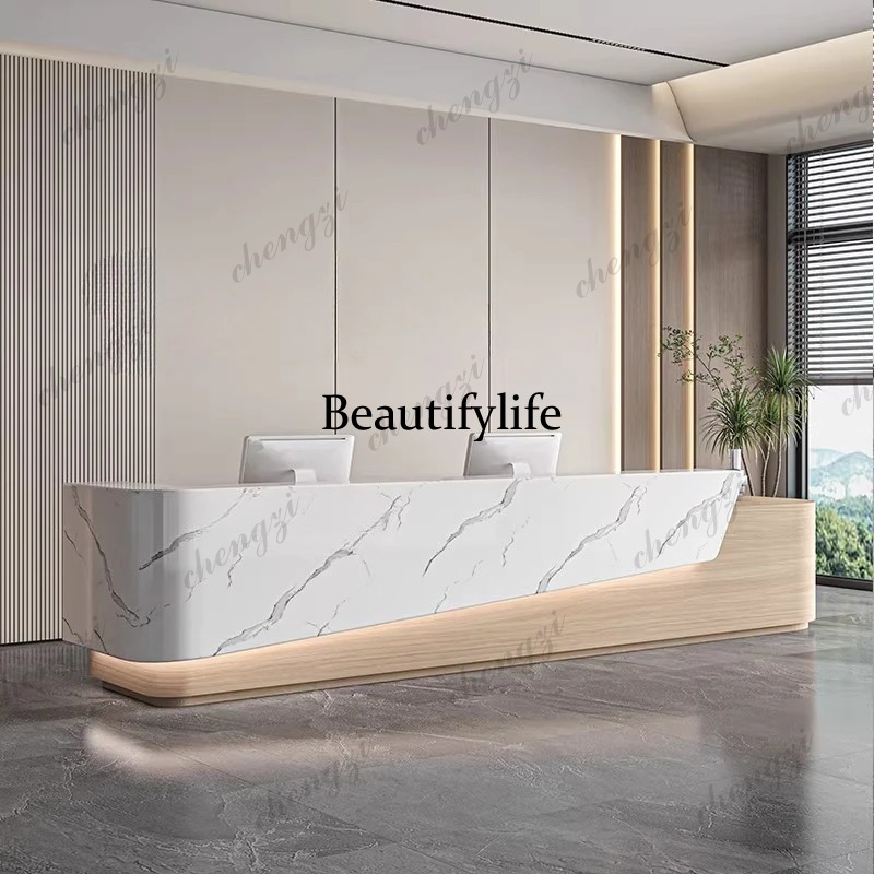 PPP Moderne Empfangstheken für – Office Furniture Company Bewertung und Preis