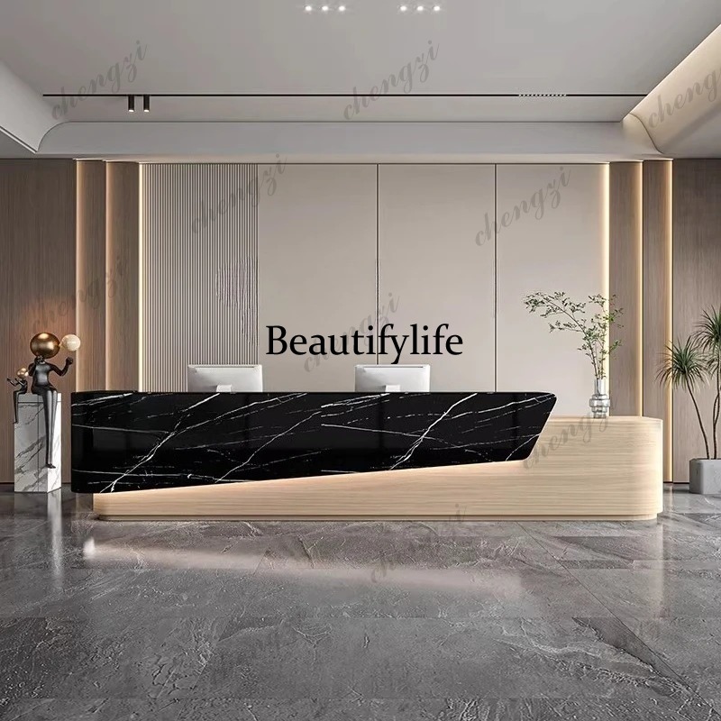 PPP Moderne Empfangstheken für – Office Furniture Company Bewertung und Preis